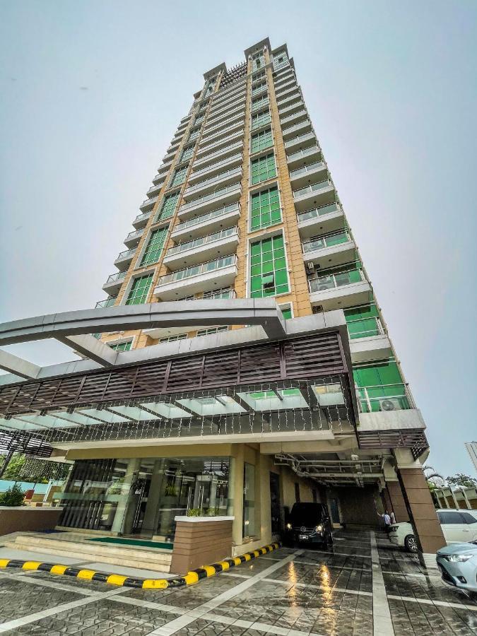 City Center- Balcony Suite Cebu Eksteriør bilde